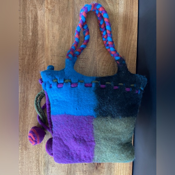 Rising Tide Handbag - Picture 3 of 4